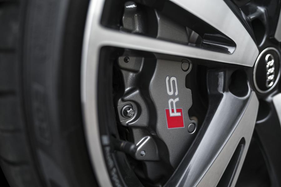 Колеса Audi RS3 Sportback (8V) 2017 года  (UK) (фото 11 из 14)